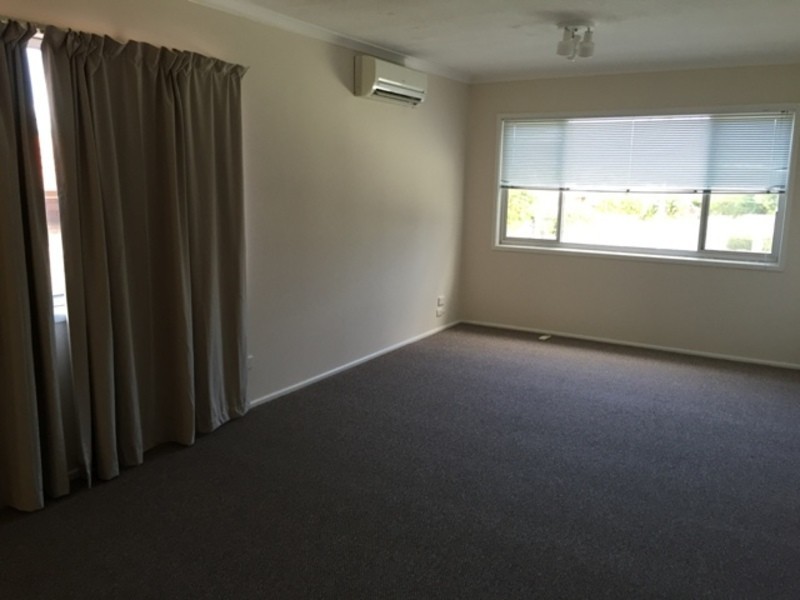 22 Petersen Avenue, Southport QLD 4215