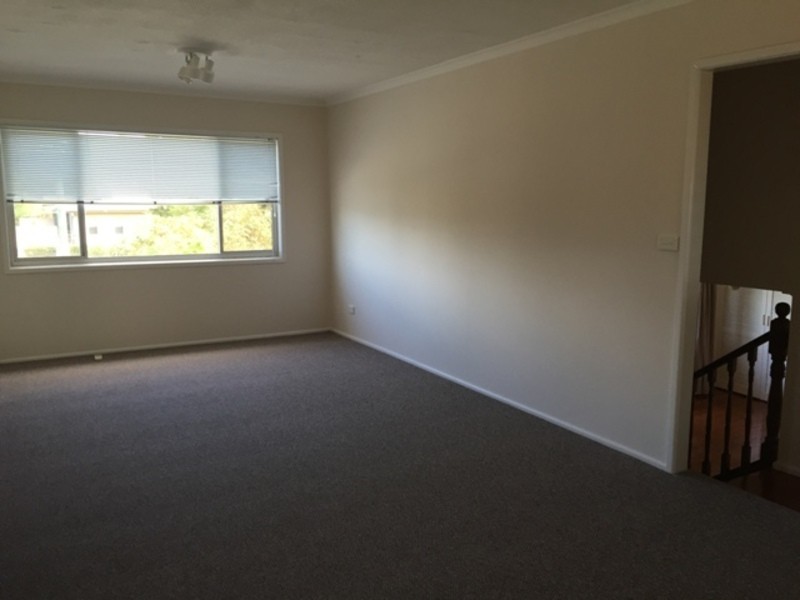 22 Petersen Avenue, Southport QLD 4215