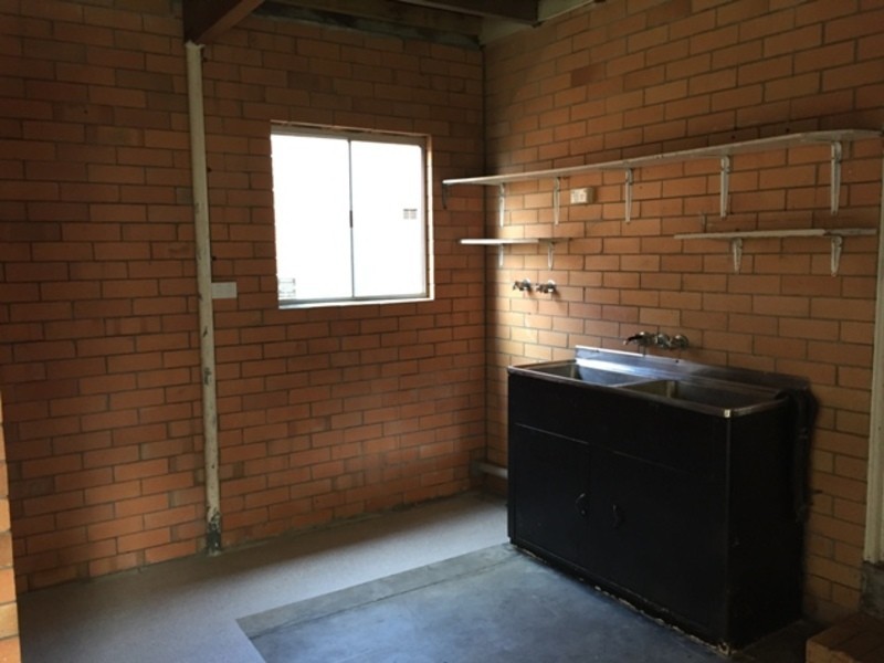 22 Petersen Avenue, Southport QLD 4215