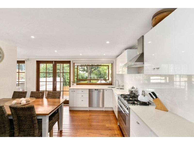 27 Egerton Street, Southport QLD 4215