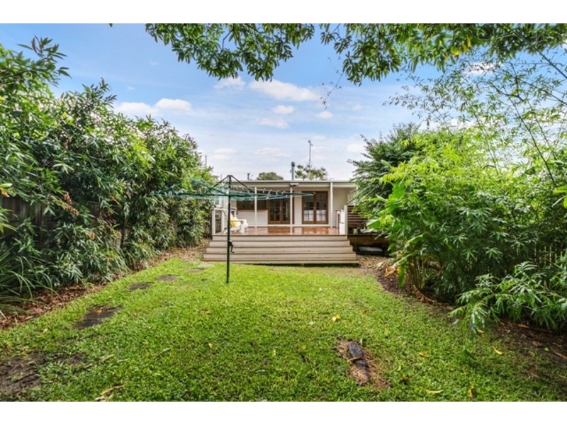 27 Egerton Street, Southport QLD 4215