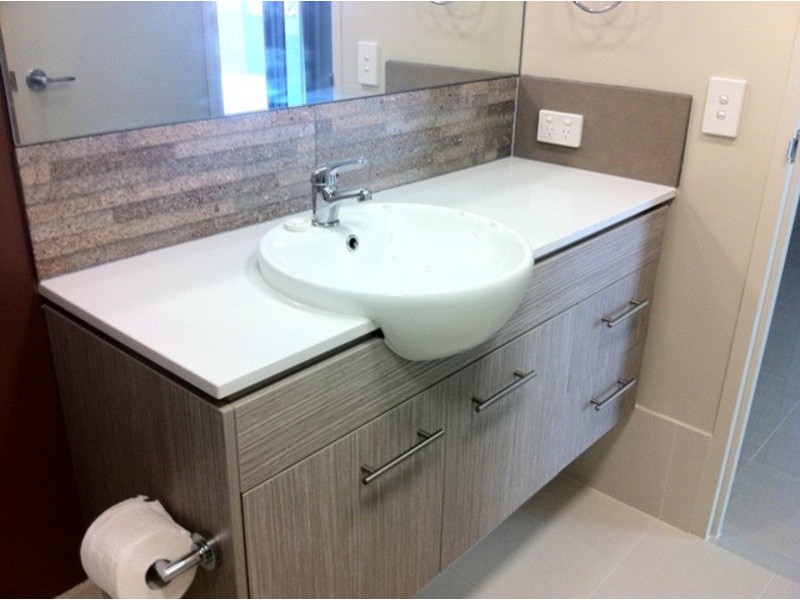 2/20 Lawson Street, Southport QLD 4215