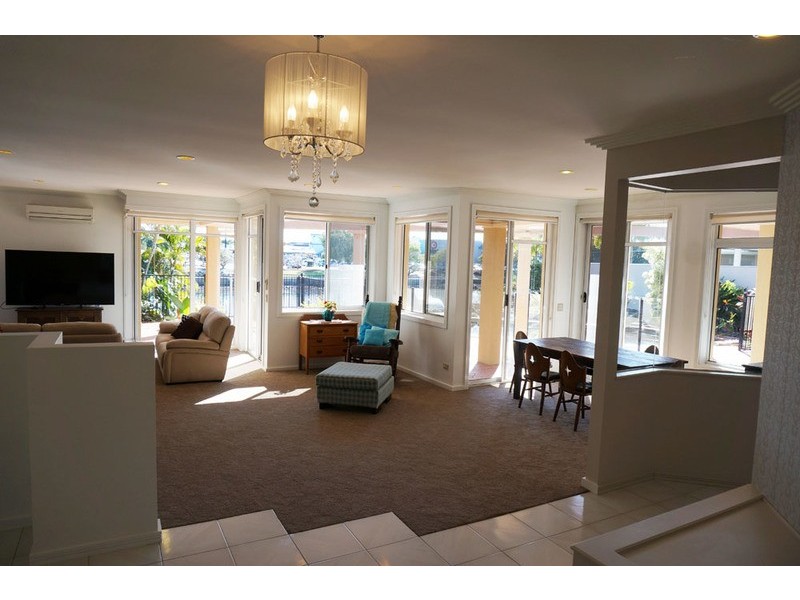 7/131 Morala Avenue, Runaway Bay QLD 4216
