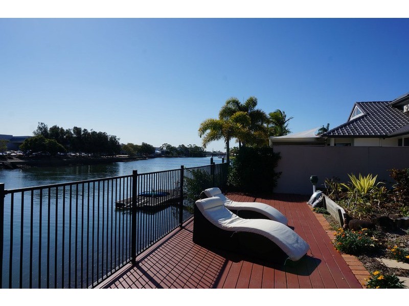 7/131 Morala Avenue, Runaway Bay QLD 4216