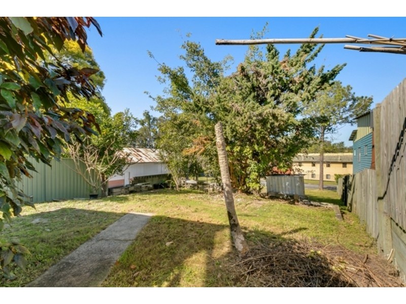 14 Walter Street, Labrador QLD 4215