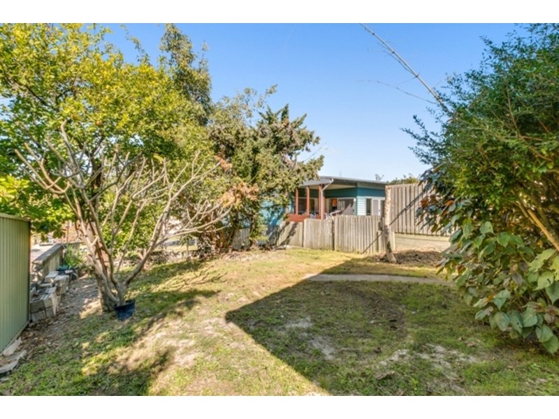 14 Walter Street, Labrador QLD 4215