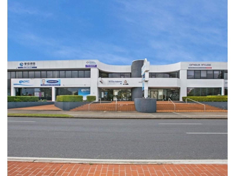 2072 Logan Road, Upper Mount Gravatt QLD 4122