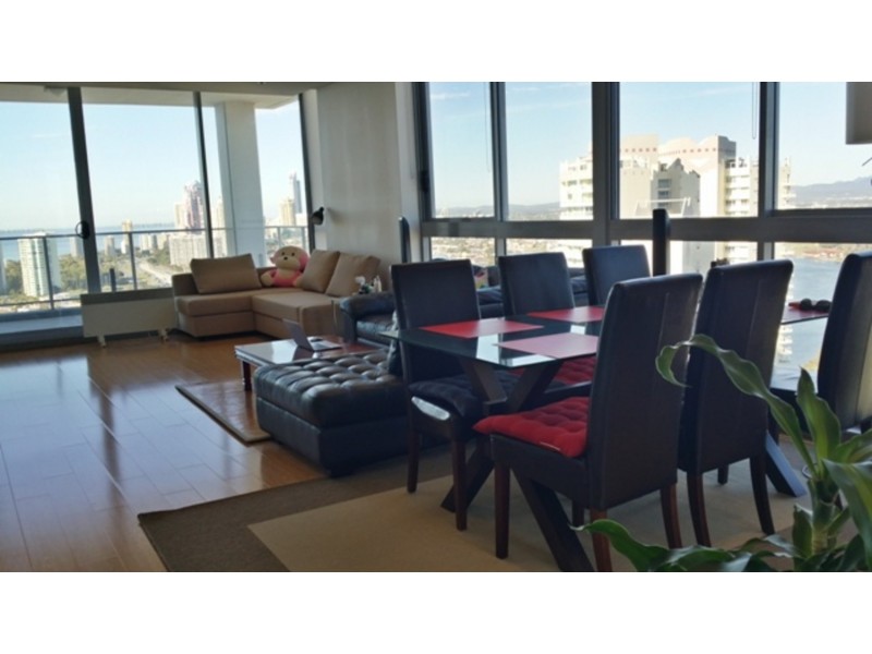 2701/4 Como Crescent, Southport QLD 4215