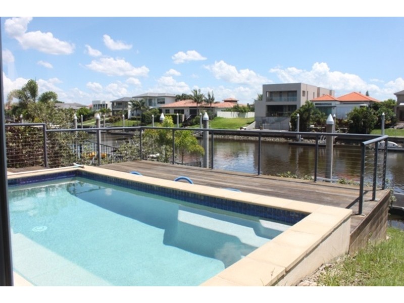 7403 Ellensbrook Drive, Hope Island QLD 4212