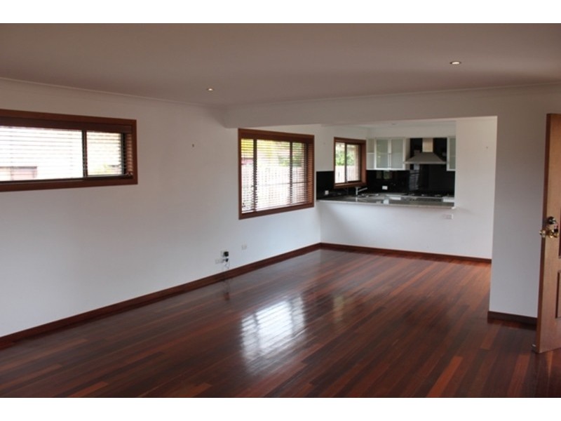 10 Bixa Street, Southport QLD 4215