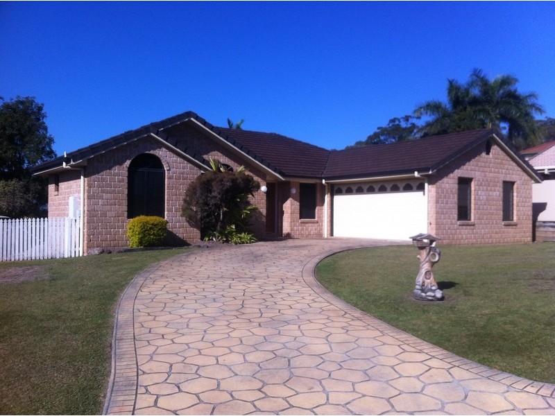 6 Fuji Close, Southport QLD 4215