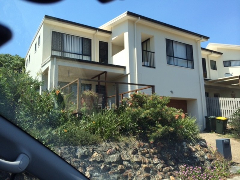 2/51 Ashbourne Terrace, Biggera Waters QLD 4216