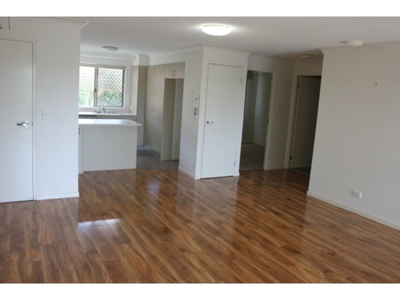 9/13d Wyndham Avenue, Southport QLD 4215