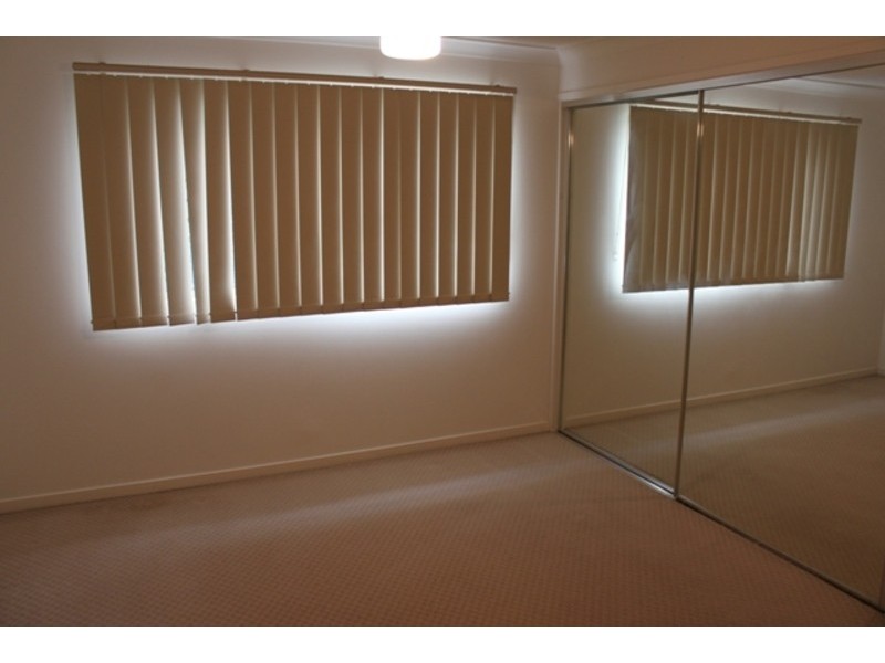 9/13d Wyndham Avenue, Southport QLD 4215