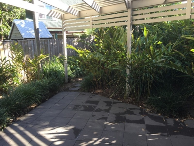 3/135 Falconer Street, Southport QLD 4215