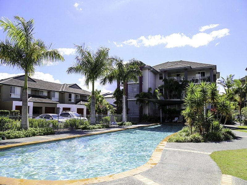 407/33 Clark Street, Biggera Waters QLD 4216