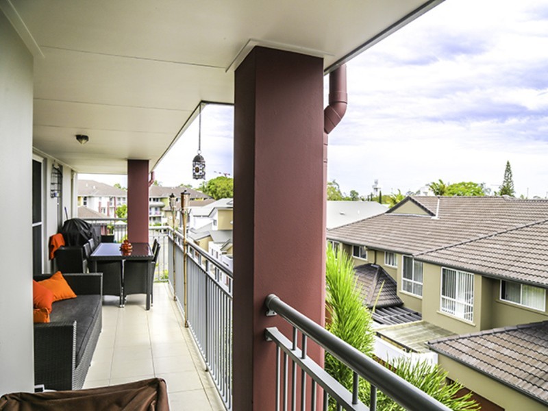 407/33 Clark Street, Biggera Waters QLD 4216