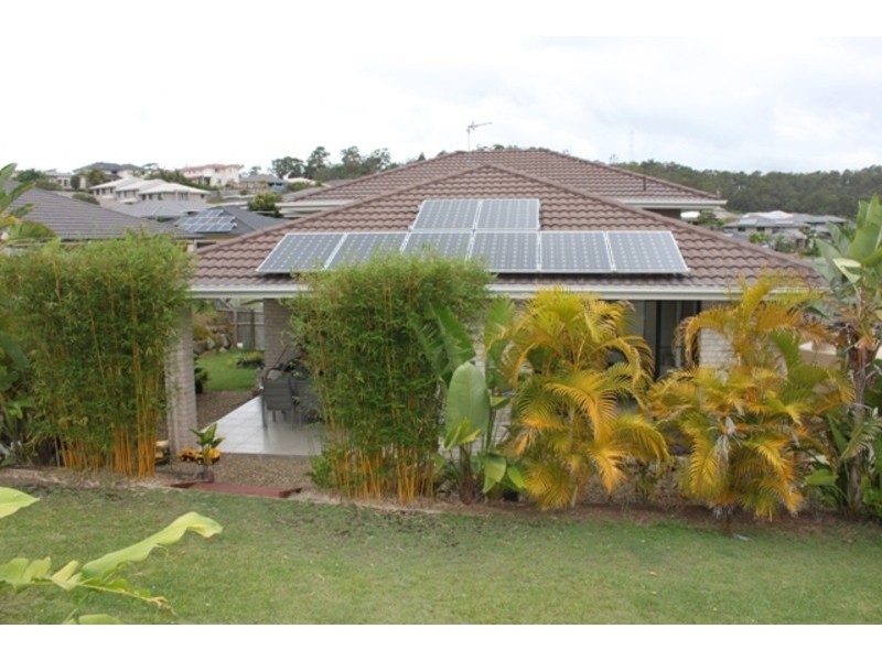38 Hawkesbury Avenue, Pacific Pines QLD 4211