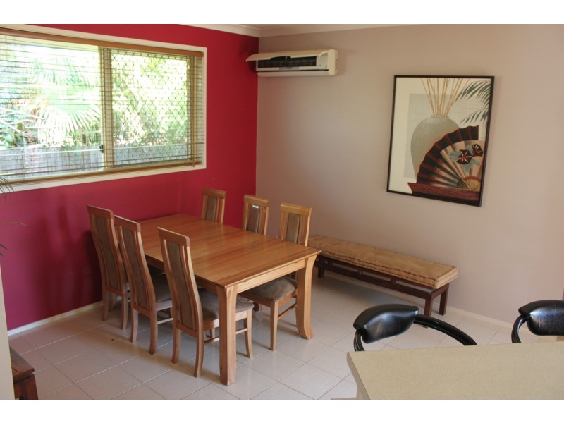 13 Maidstone Place, Parkwood QLD 4214