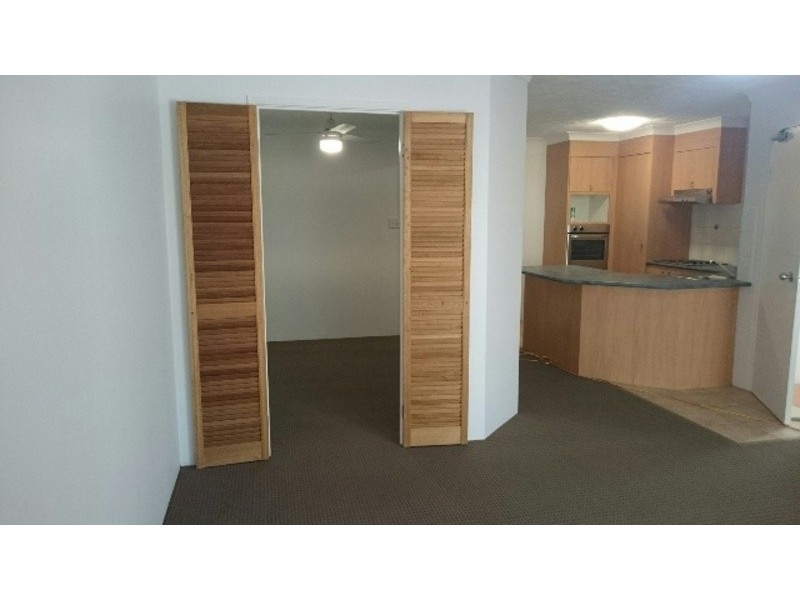 10/88 High Street, Southport QLD 4215