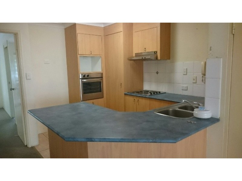 10/88 High Street, Southport QLD 4215