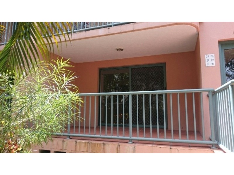 10/88 High Street, Southport QLD 4215