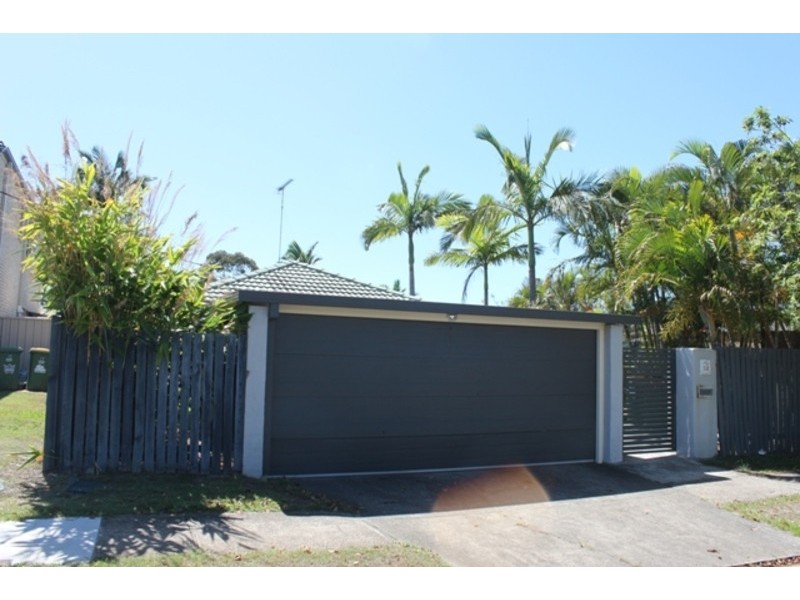 15 Tecoma Street, Southport QLD 4215