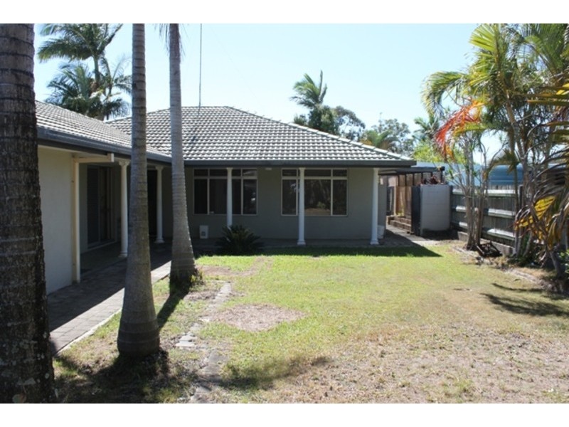 15 Tecoma Street, Southport QLD 4215