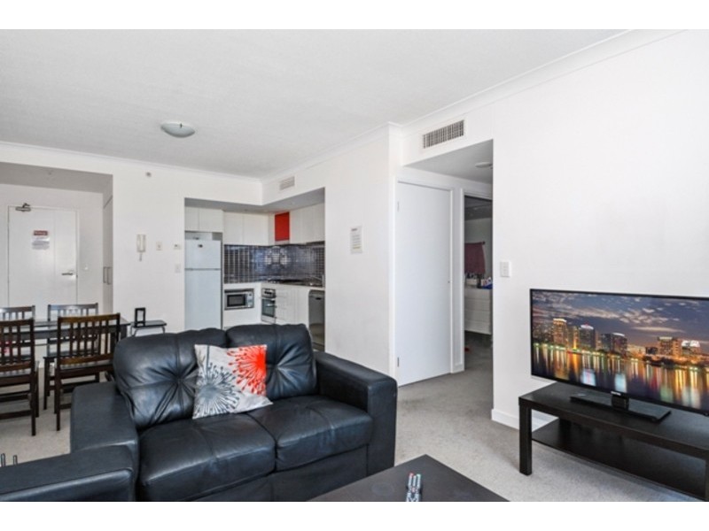 21502/5 Lawson Street, Southport QLD 4215