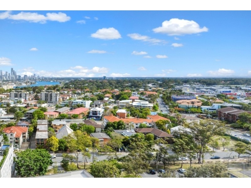 21502/5 Lawson Street, Southport QLD 4215
