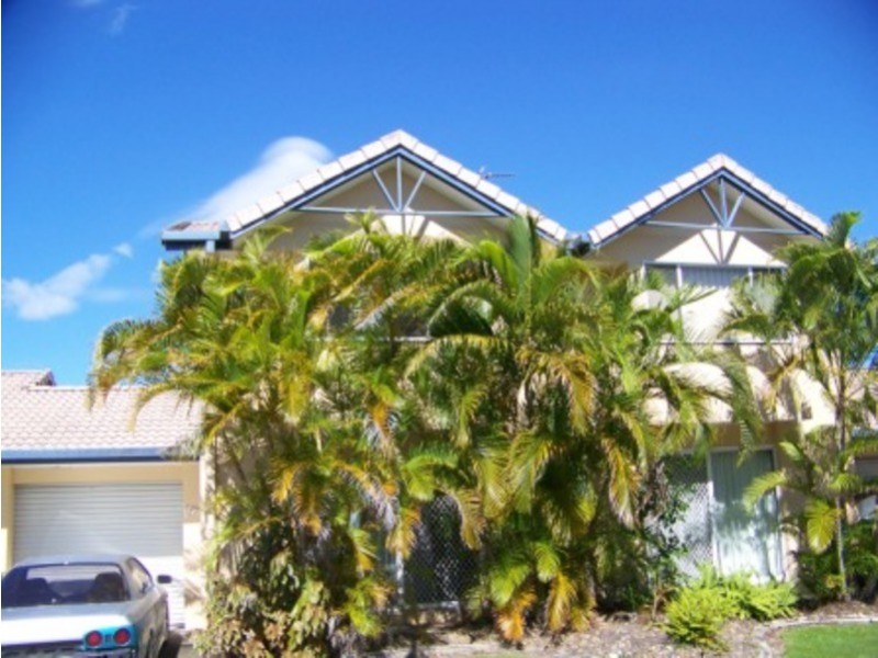 29/50 St Kevins Avenue, Benowa QLD 4217