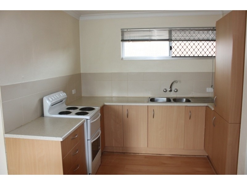 6/25 White Street, Southport QLD 4215