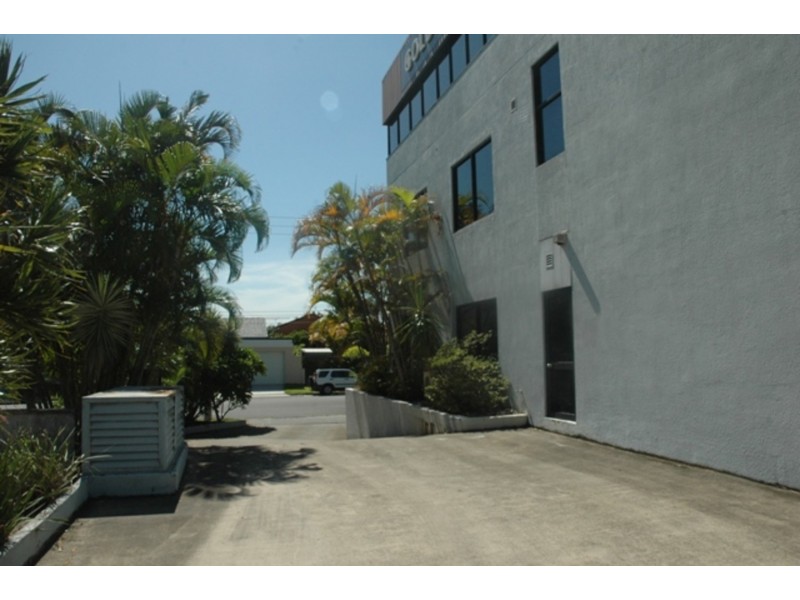 1C/109 Upton Street, Bundall QLD 4217