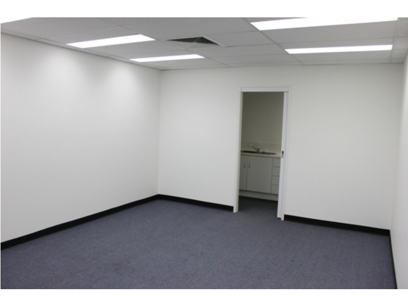 Suite 29/207 Currumburra Road, Ashmore QLD 4214