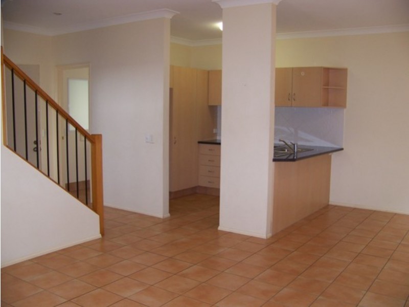 4/23 blake Street, Southport QLD 4215