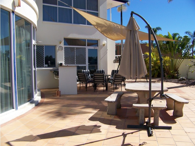 12/131 Morala Avenue, Runaway Bay QLD 4216