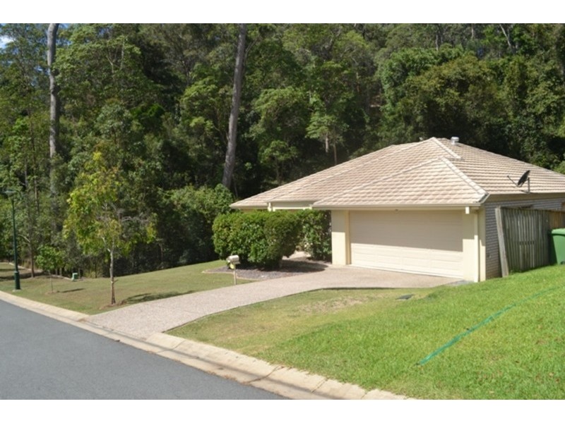 94 Roberts Drive, Maudsland QLD 4210