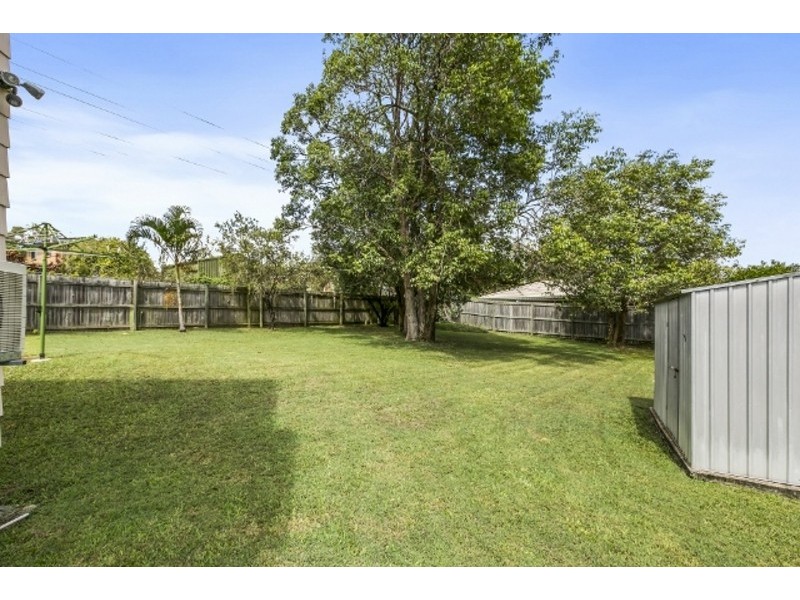 2 Pilgrim Place, Southport QLD 4215