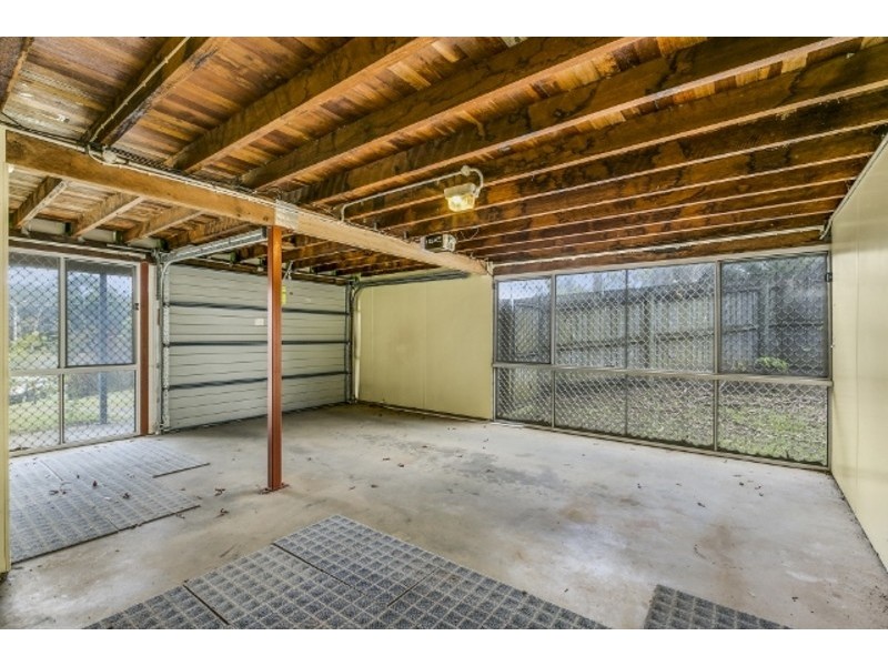 2 Pilgrim Place, Southport QLD 4215