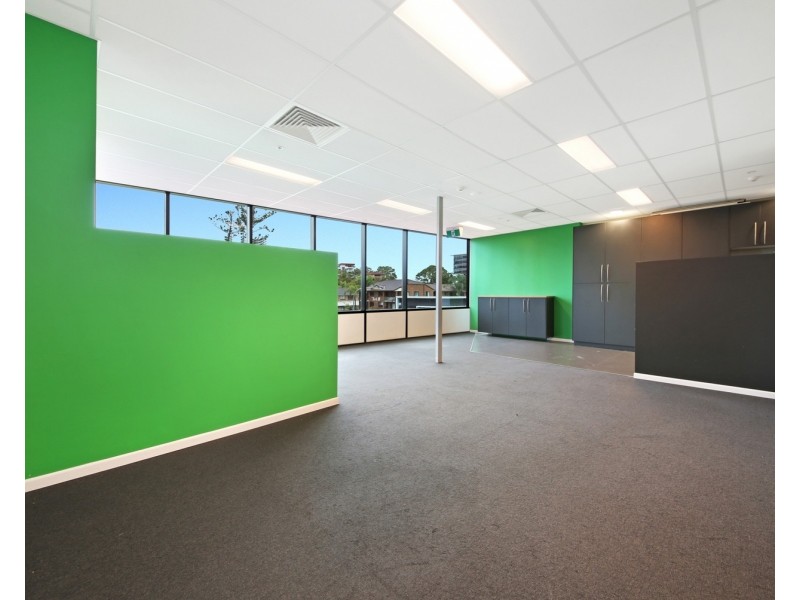 30210/9 Lawson Street, Southport QLD 4215