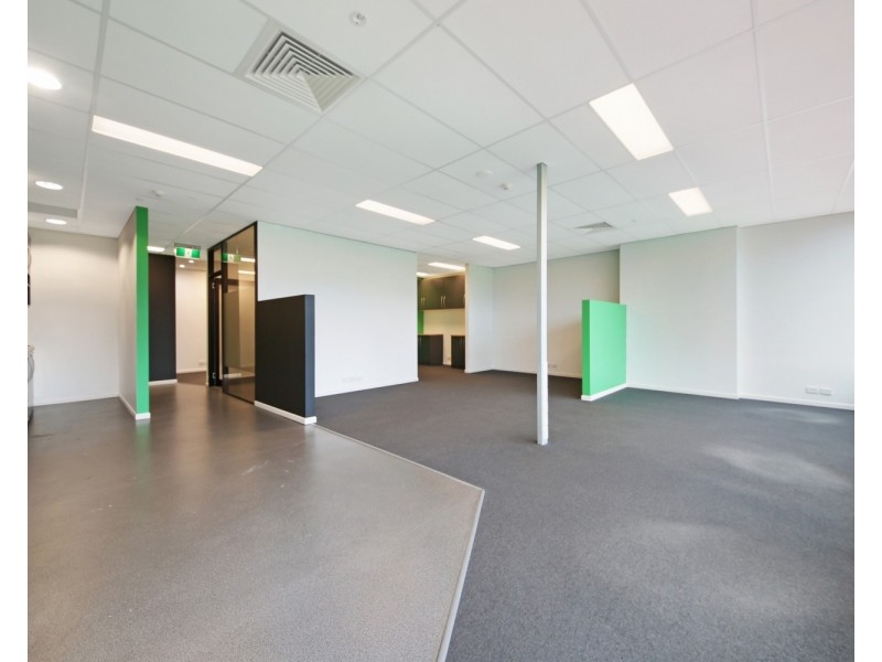 30210/9 Lawson Street, Southport QLD 4215