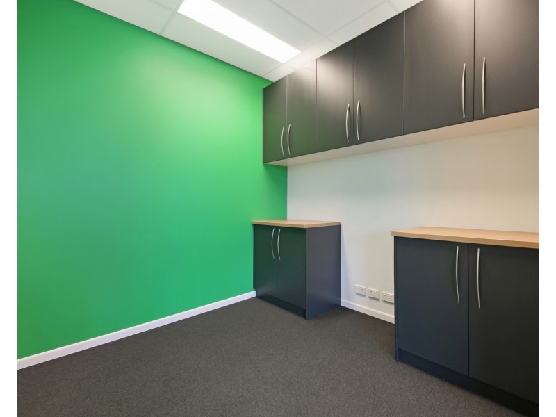 30210/9 Lawson Street, Southport QLD 4215