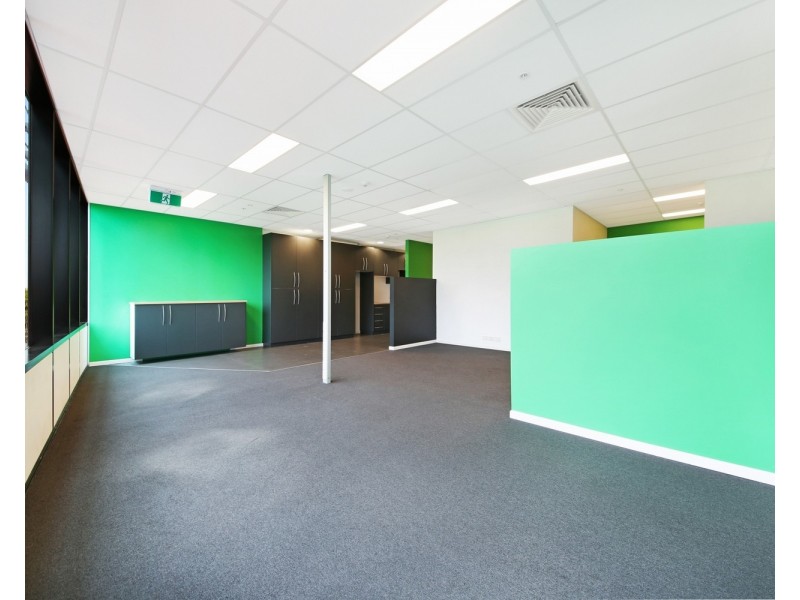 30210/9 Lawson Street, Southport QLD 4215