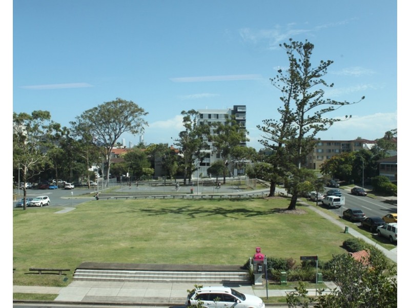 30210/9 Lawson Street, Southport QLD 4215