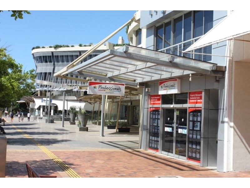 16 Nerang Street, Southport QLD 4215