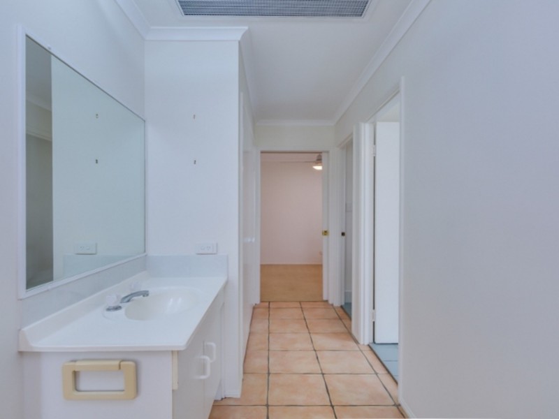 19 Parkwood Boulevard, Parkwood QLD 4214