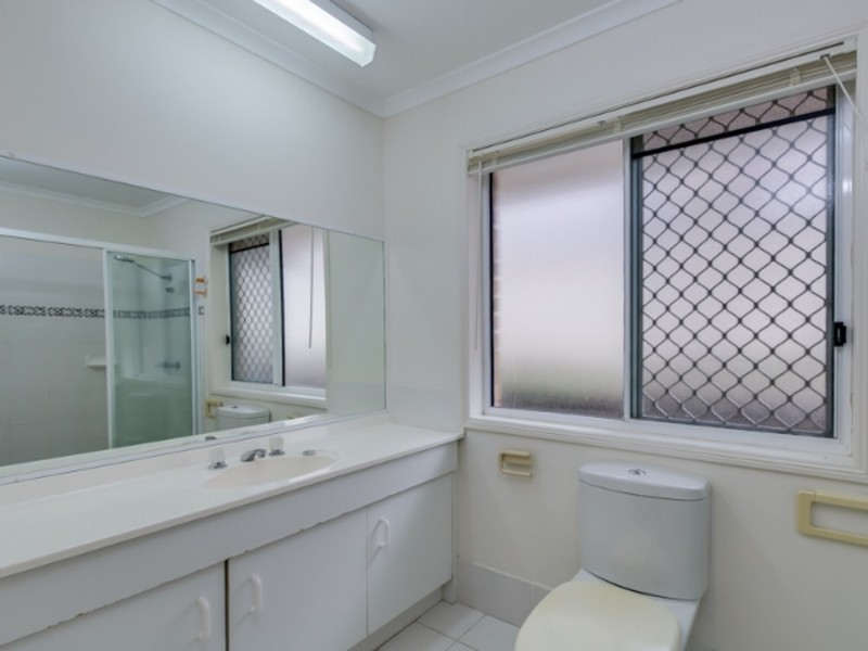 19 Parkwood Boulevard, Parkwood QLD 4214