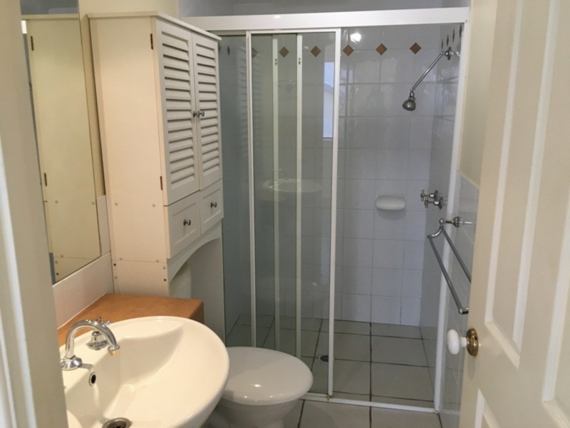 3/129 Muir Street, Labrador QLD 4215