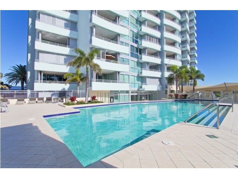 1005/360 Marine Parade, Labrador QLD 4215