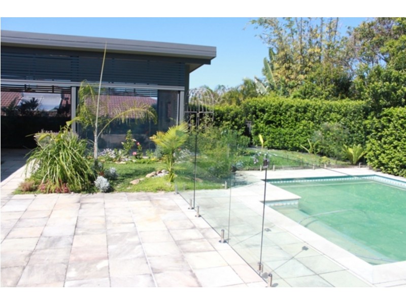 19 wallace Street, Southport QLD 4215